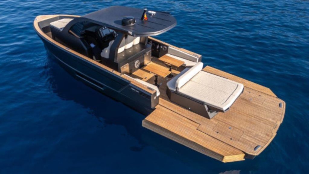 maxim yachts