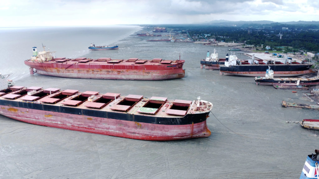 beaching ships